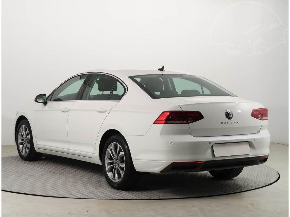 Volkswagen Passat 1.5 TSI, R,2.maj, Serv.kniha