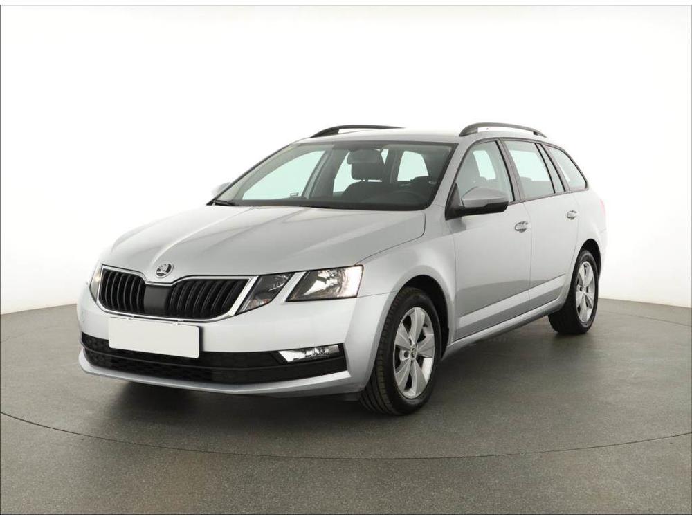 koda Octavia 1.6 TDI, Ambition, R,1.maj