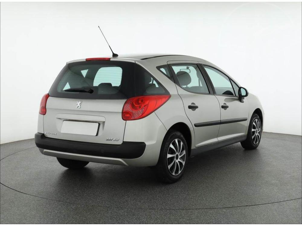 Peugeot 207 1.4, Serv.kniha, po STK