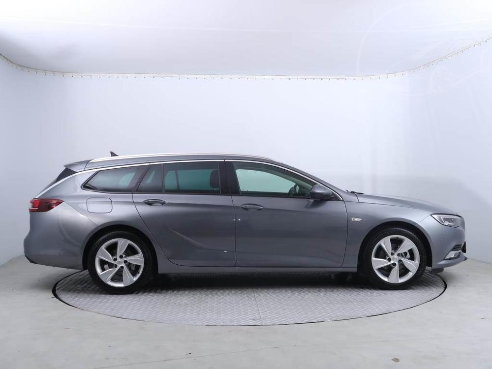 Opel Insignia 1.6 CDTI, Automat, Serv.kniha