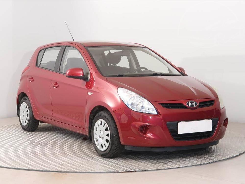 Prodm Hyundai i20 1.2, Serv.kniha, levn provoz