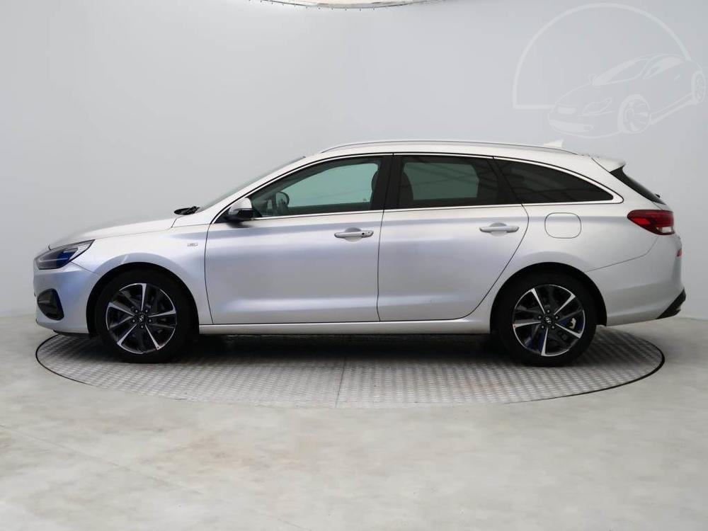 Hyundai i30 1.5 T-GDI MHEV, R,1.maj