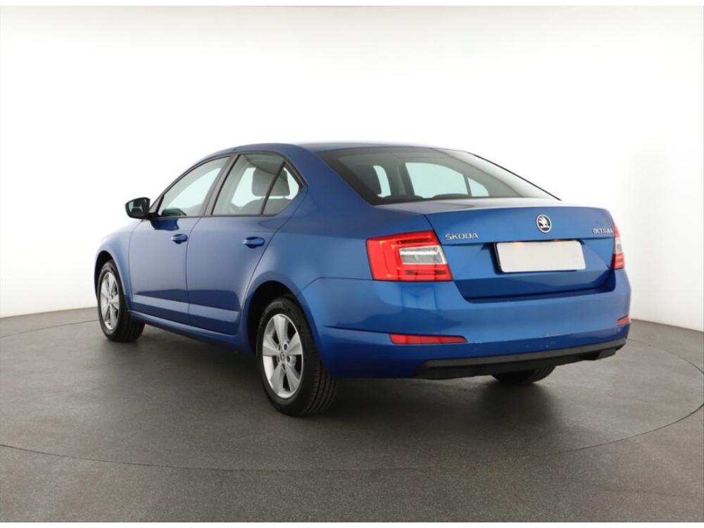 koda Octavia 1.6 TDI, R,1.maj