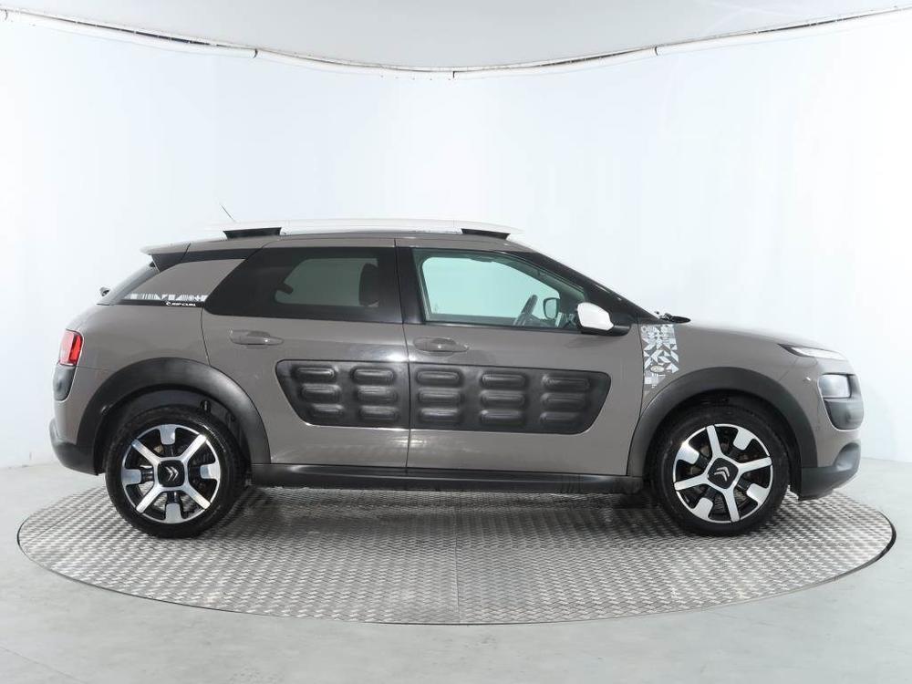 Citron C4 Cactus 1.2 PureTech, Serv.kniha, Navi