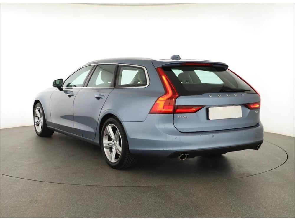 Volvo V90 D4, Automat, R,2.maj