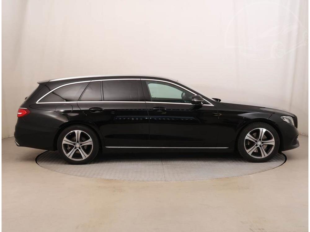 Mercedes-Benz E 220 220 d, Automat, Serv.kniha