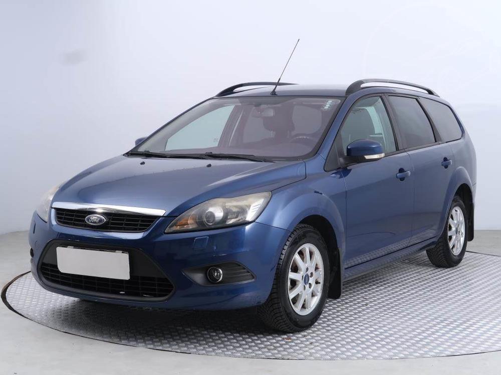 Ford Focus 1.6 i, Serv.kniha, Xenony