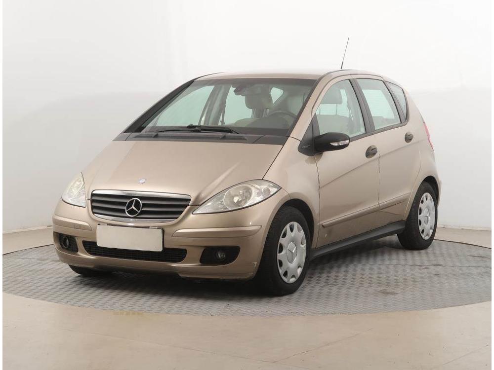 Mercedes-Benz A 180 180 CDI, Parkovac asistent