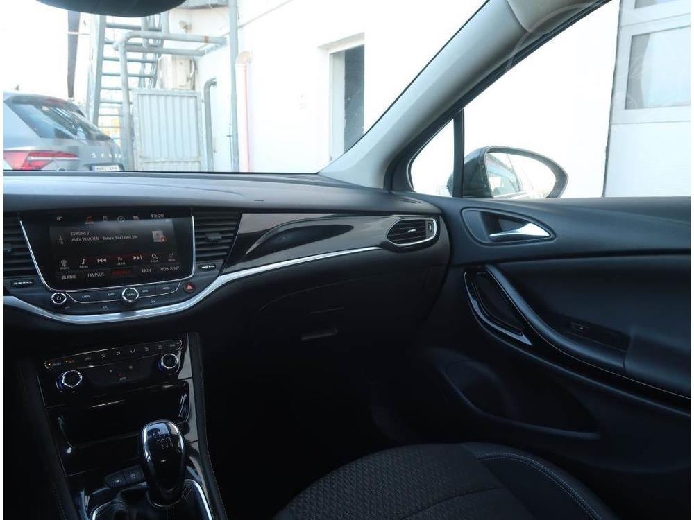 Opel Astra 1.6 CDTI, Serv.kniha, Navi