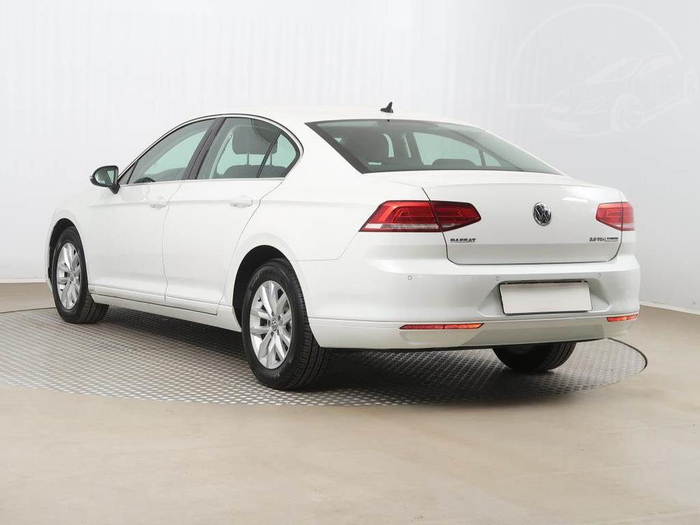 Volkswagen Passat 2.0 TDI, NOV CENA, Automat