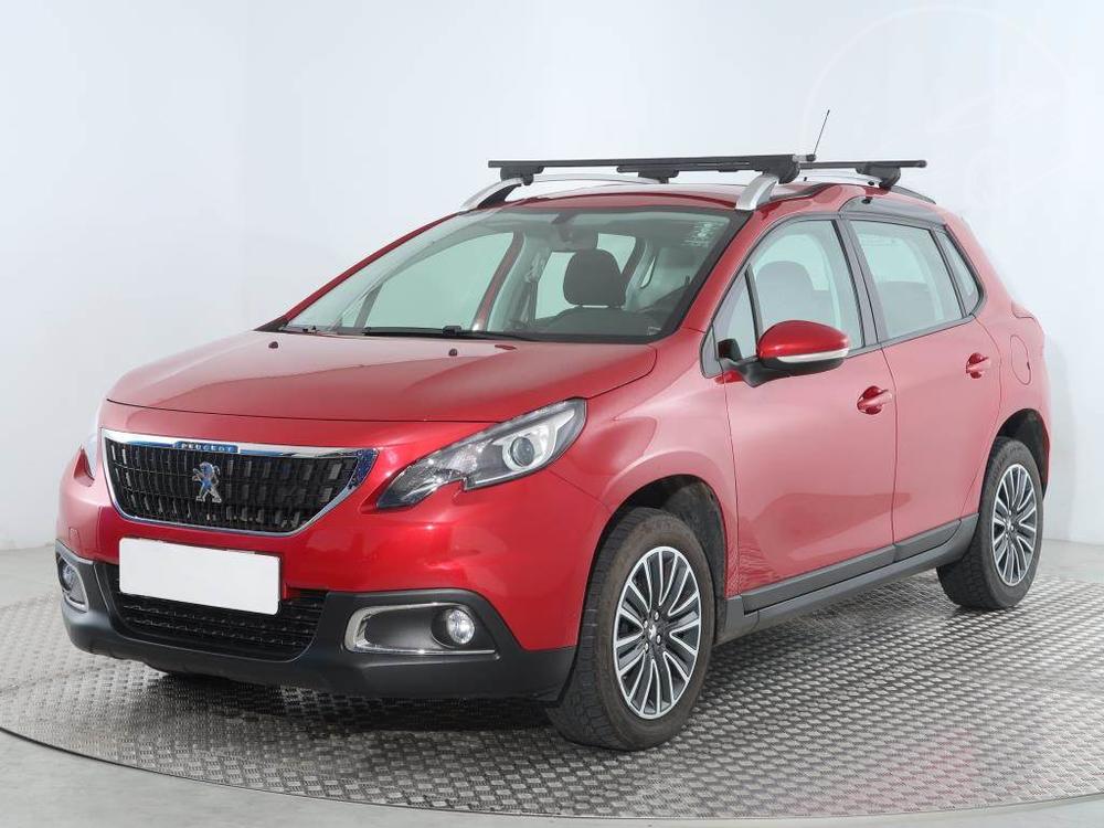 Prodm Peugeot 2008 1.2 PureTech, NOV CENA