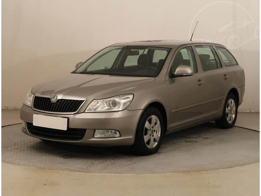 koda Octavia 2.0 TDI, Automatick klima