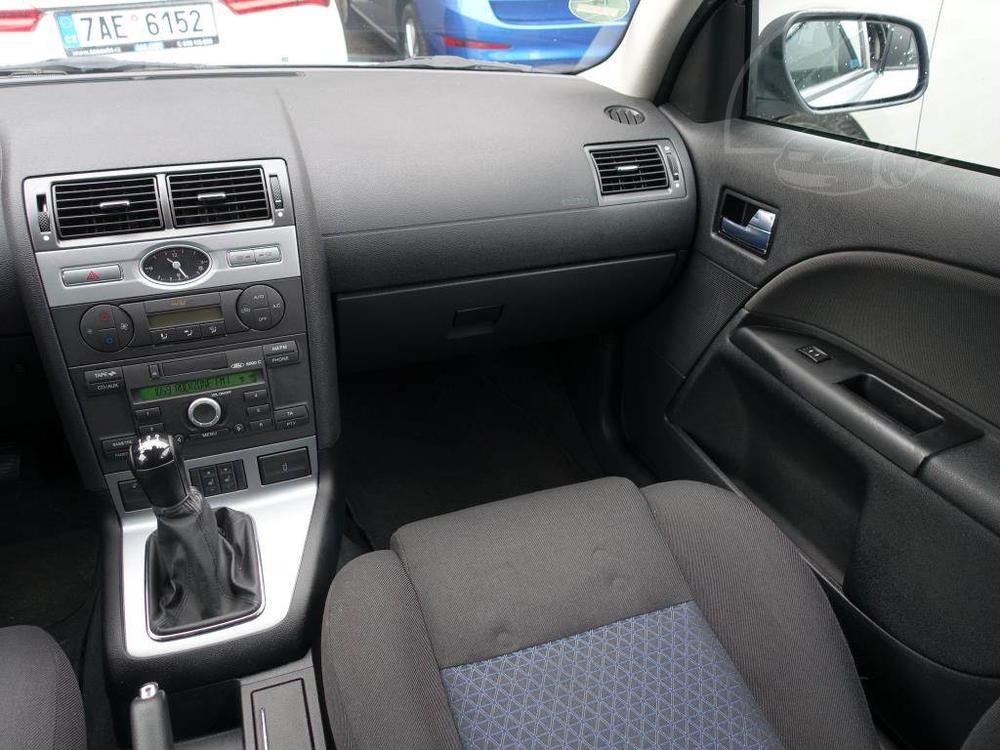 Ford Mondeo 1.8 16V, po STK