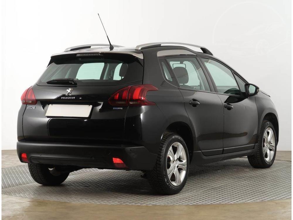 Peugeot 2008 1.2 PureTech, Active