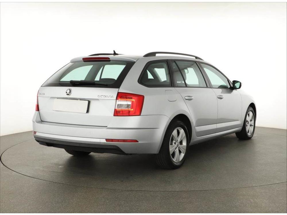 koda Octavia 1.6 TDI, Ambition, R,1.maj