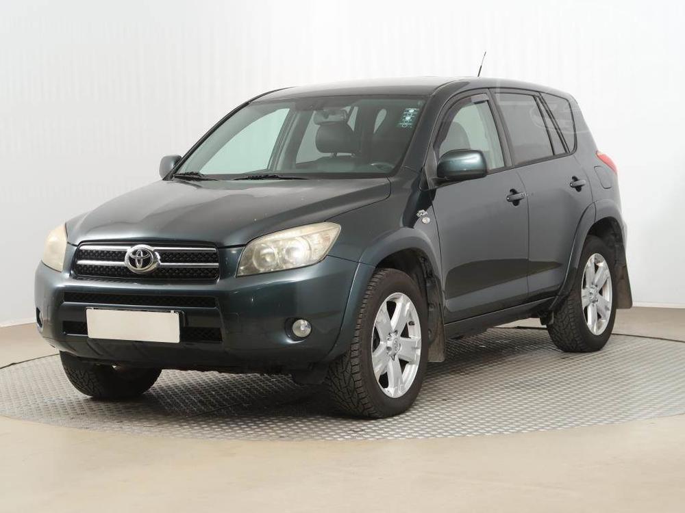 Toyota RAV4 2.2 D-CAT, 4X4