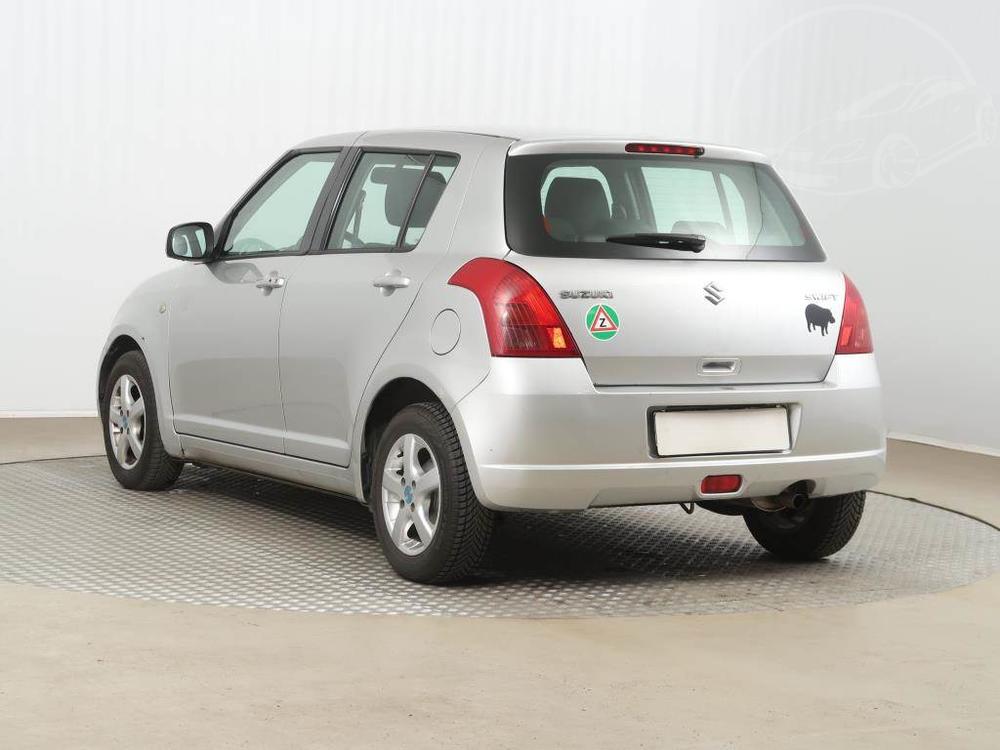 Suzuki Swift 1.3, zamluveno