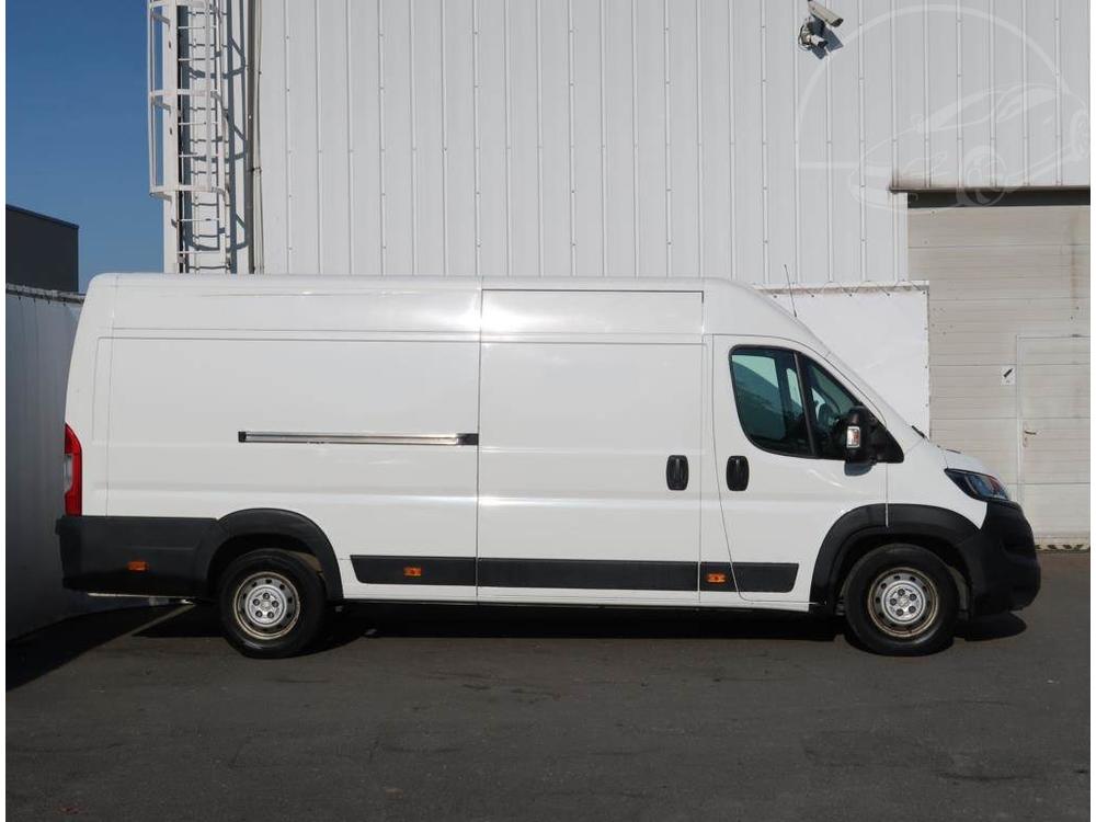 Peugeot Boxer 2.2 BlueHDi, L4H2, Furgon, 4350