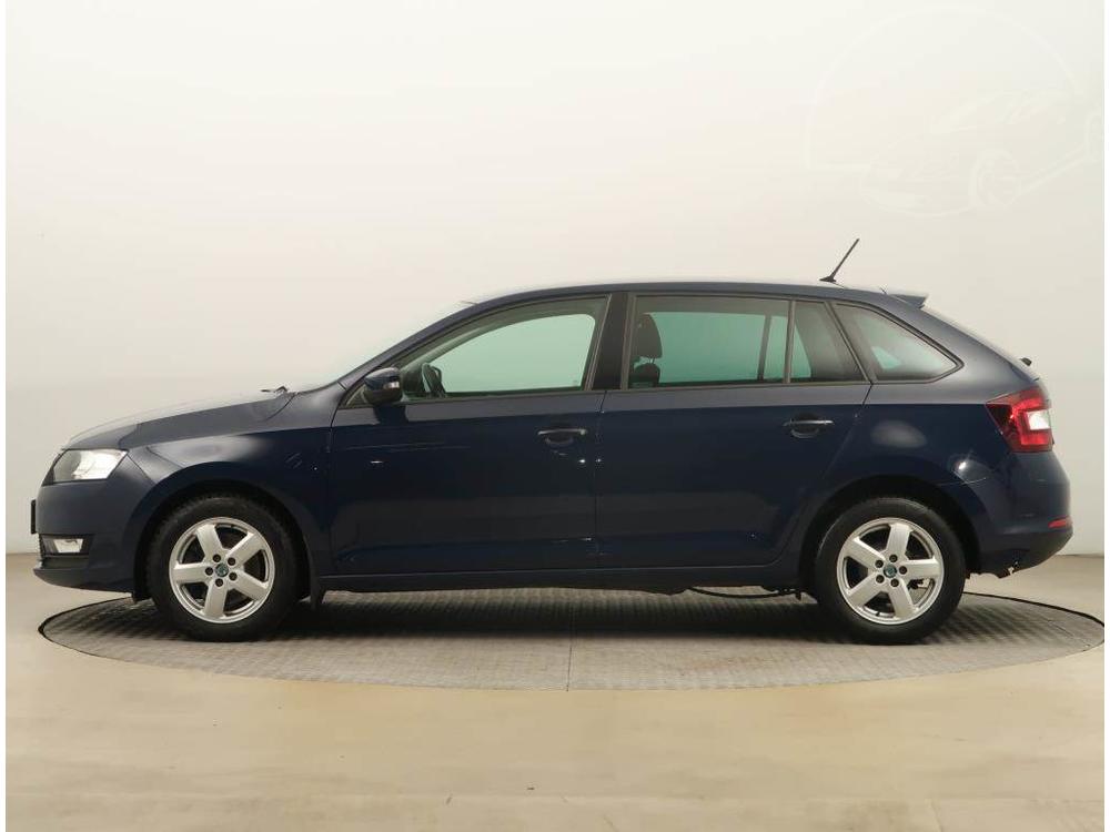 koda Rapid 1.0 TSI, Spaceback