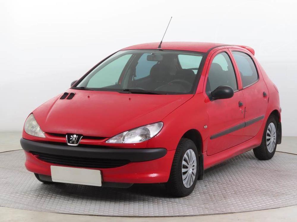 Peugeot 206 1.1 i, v provozu