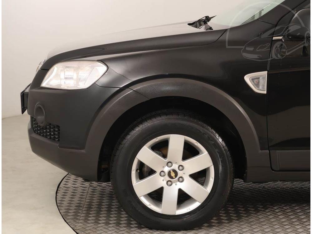 Chevrolet Captiva 2.4 i, 4X4, 7mst, R,2.maj