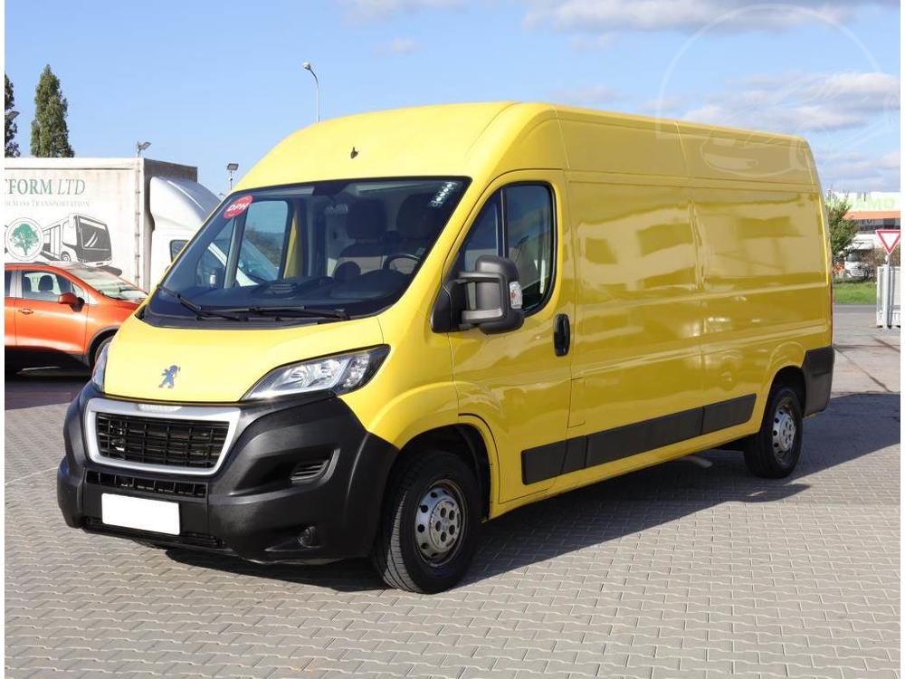 Peugeot Boxer 2.0 BlueHDi, L3H2, Furgon