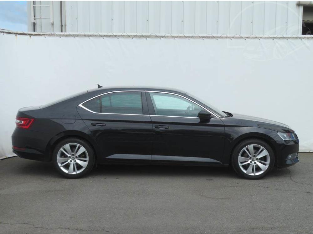 koda Superb 2.0 TDI, Style, NOV CENA