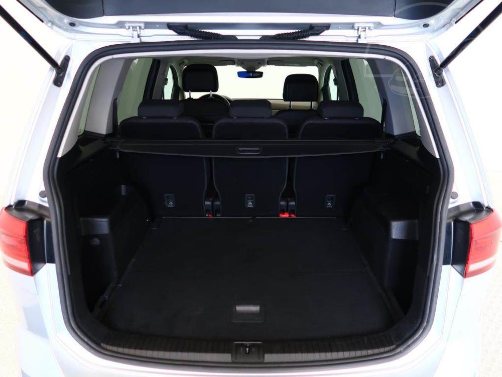 Volkswagen Touran 1.5 TSI, Comfortline