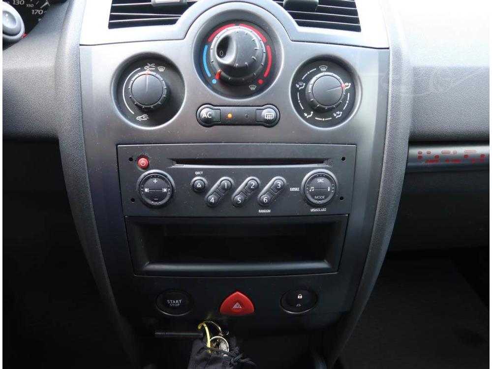 Renault Megane 1.6 16V, NOV CENA, rezervace