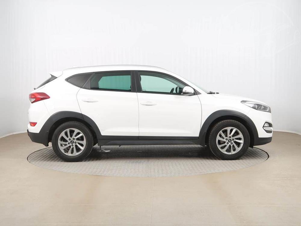 Hyundai Tucson 1.7 CRDi, Trikolor, NOV CENA