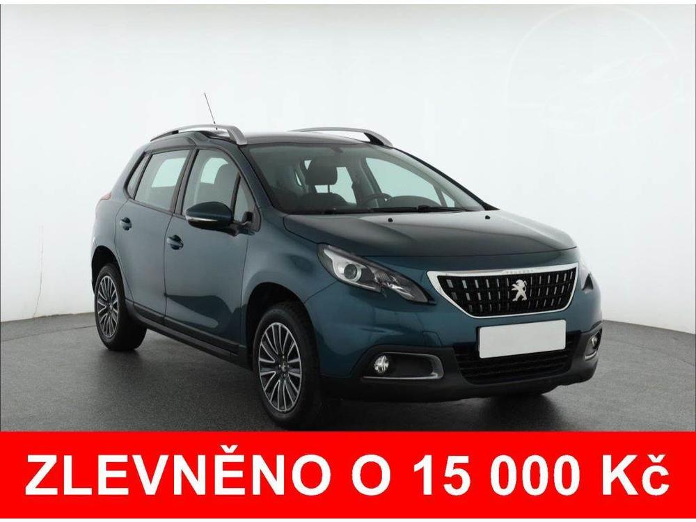 Prodm Peugeot 2008 1.2 PureTech, NOV CENA, R