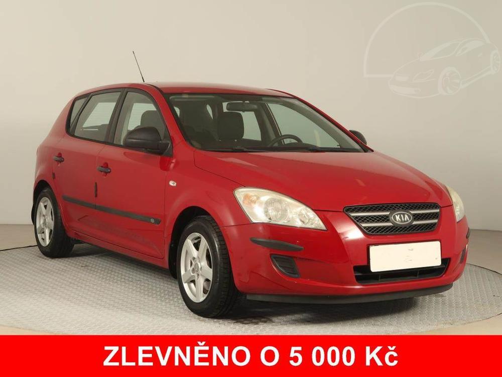 Prodm Kia Ceed 1.4 CVVT, NOV CENA, R,1.maj