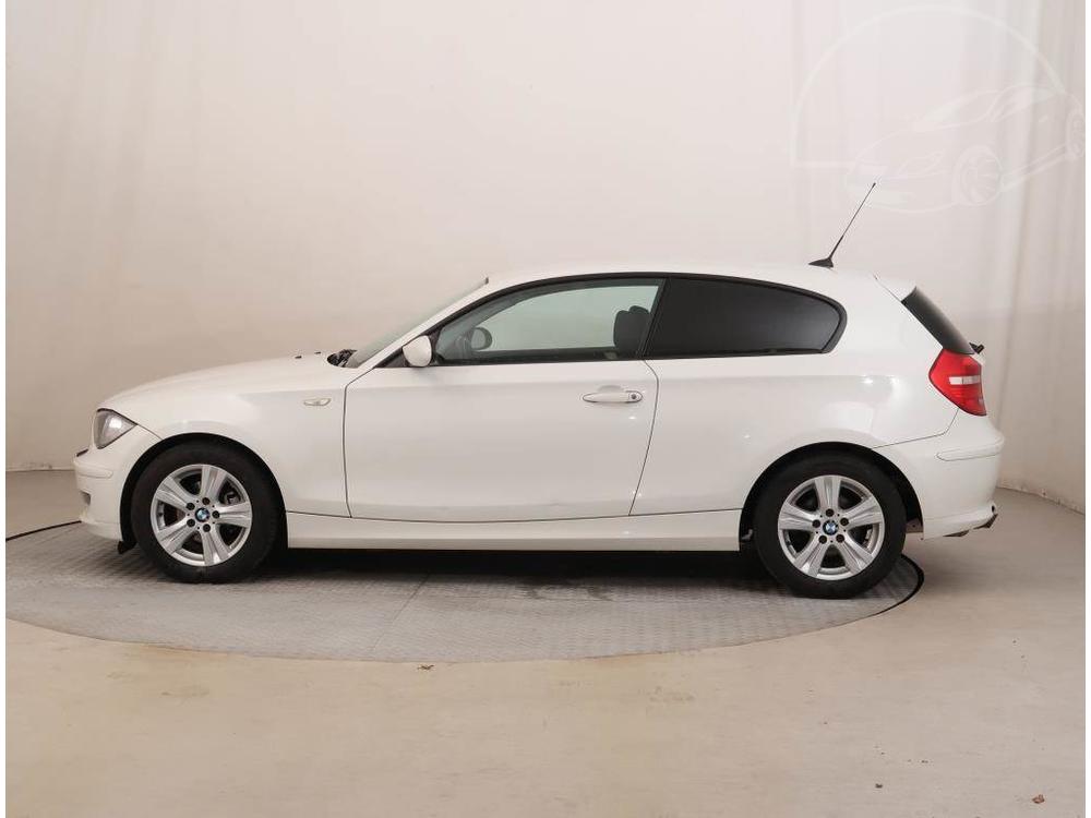 BMW 116 116i, Klima, El. okna