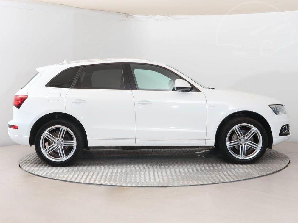 Audi Q5 2.0 TDI, S-Line, 4X4, Automat