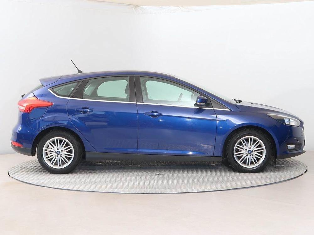 Ford Focus 1.6 i, Automatick klima