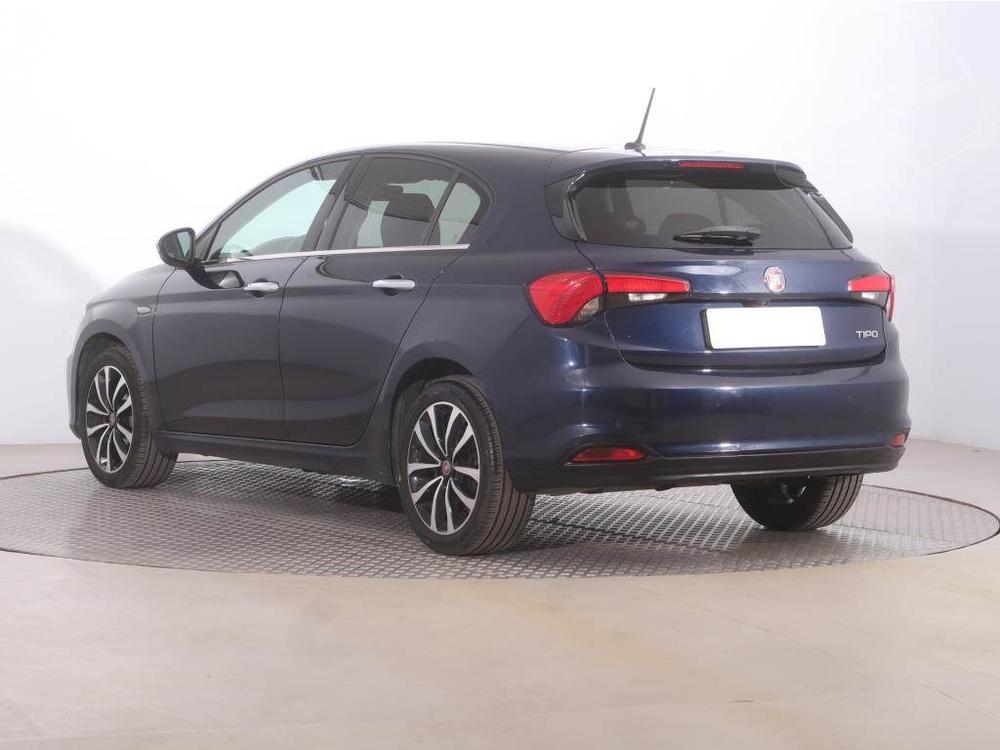 Fiat Tipo 1.4 T-Jet, Navi