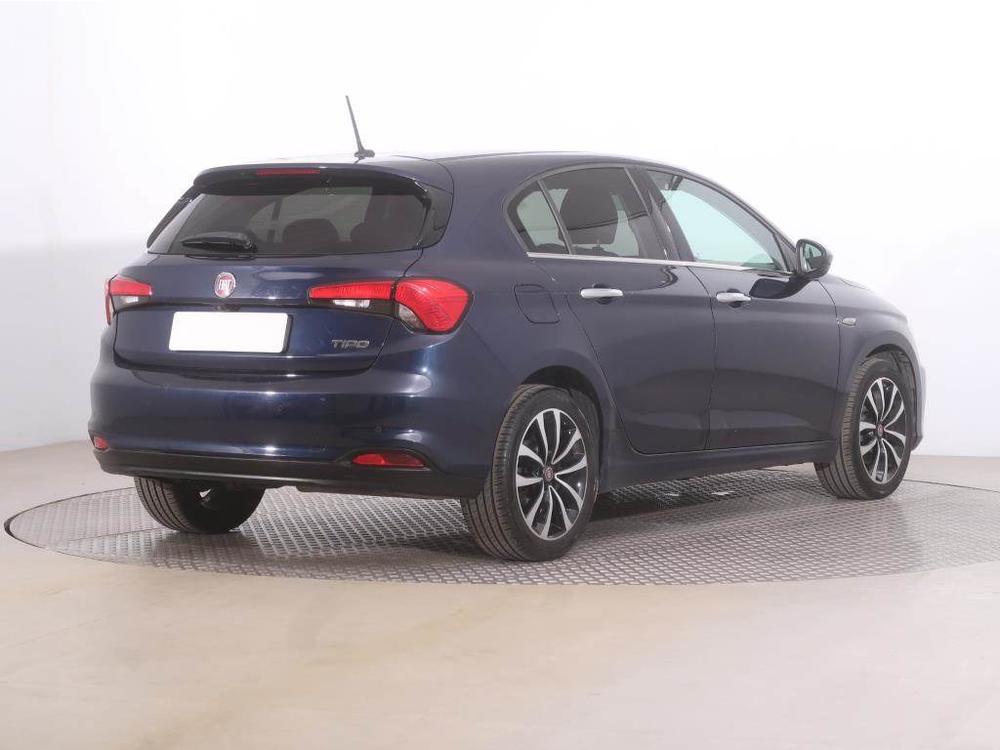 Fiat Tipo 1.4 T-Jet, Navi