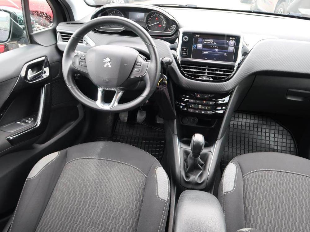 Peugeot 208 1.2 PureTech, Style