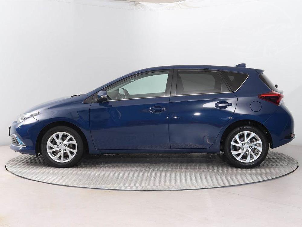 Toyota Auris 1.6 Valvematic, Executive