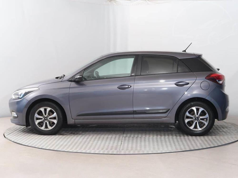 Hyundai i20 1.2, Go Navi, Serv.kniha