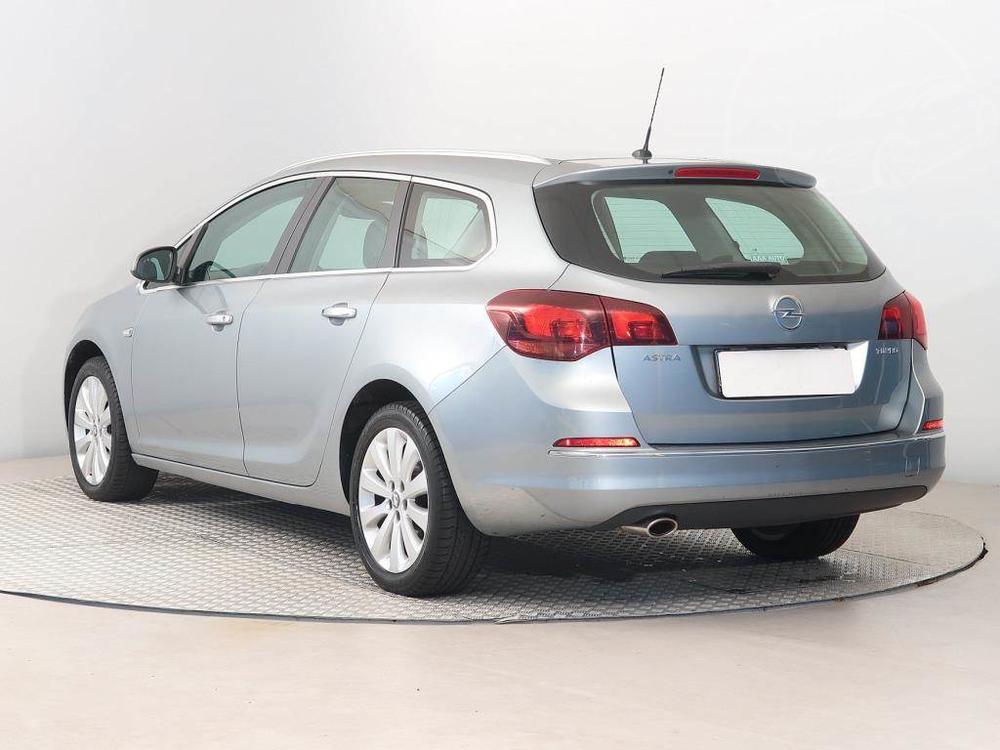 Opel Astra 1.4 T, Serv.kniha