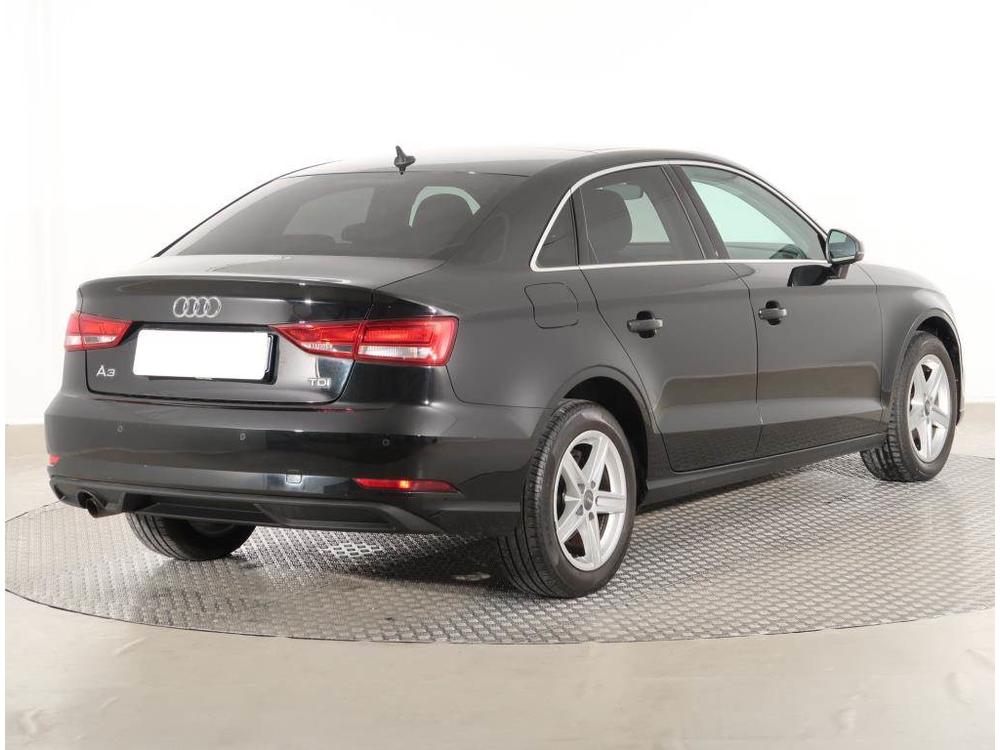 Audi A3 1.6 TDI, Ke, Navi