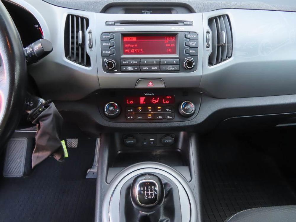 Kia Sportage 1.6 GDI, Serv.kniha