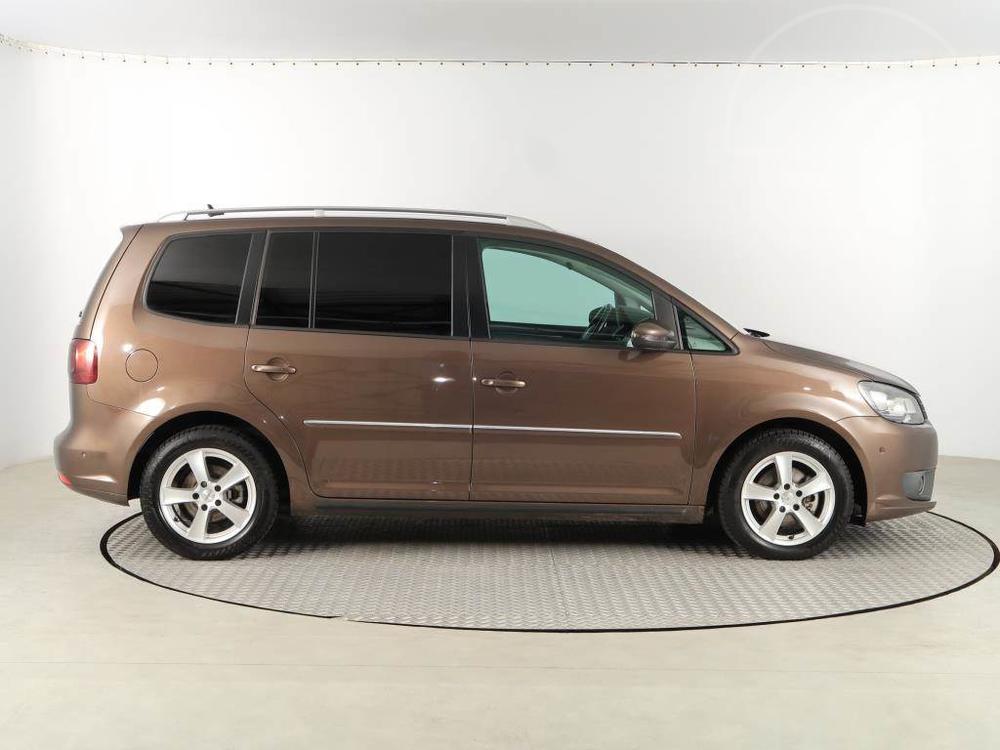 Volkswagen Touran 1.6 TDI, Automat, Serv.kniha