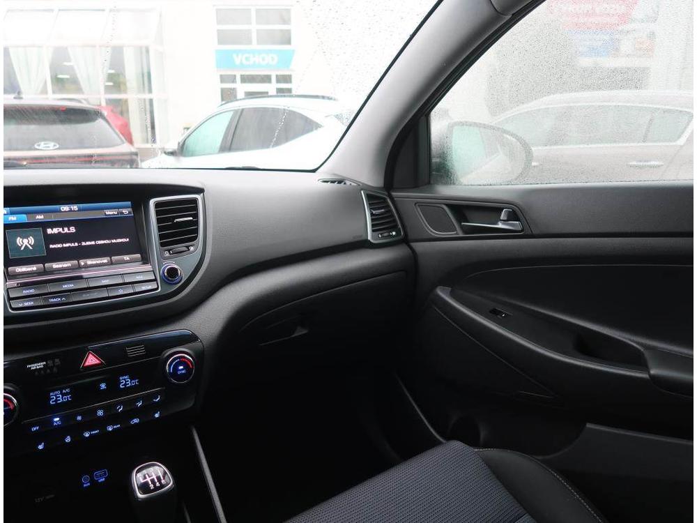 Hyundai Tucson 1.6 T-GDI, Serv.kniha, Navi