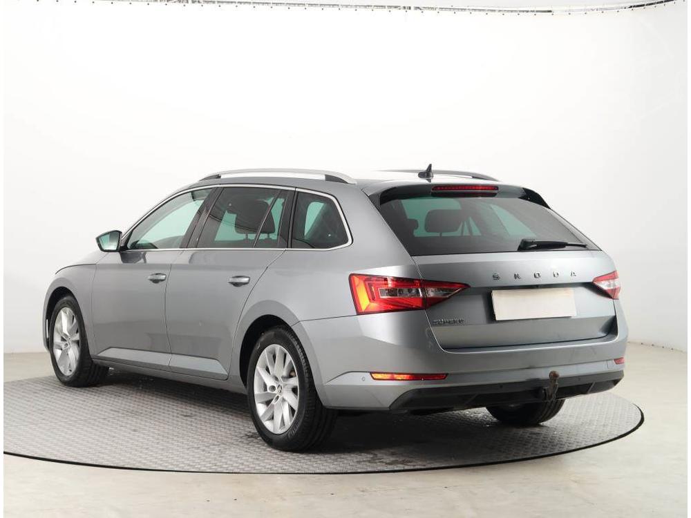 koda Superb 1.6 TDI, Style, Automat