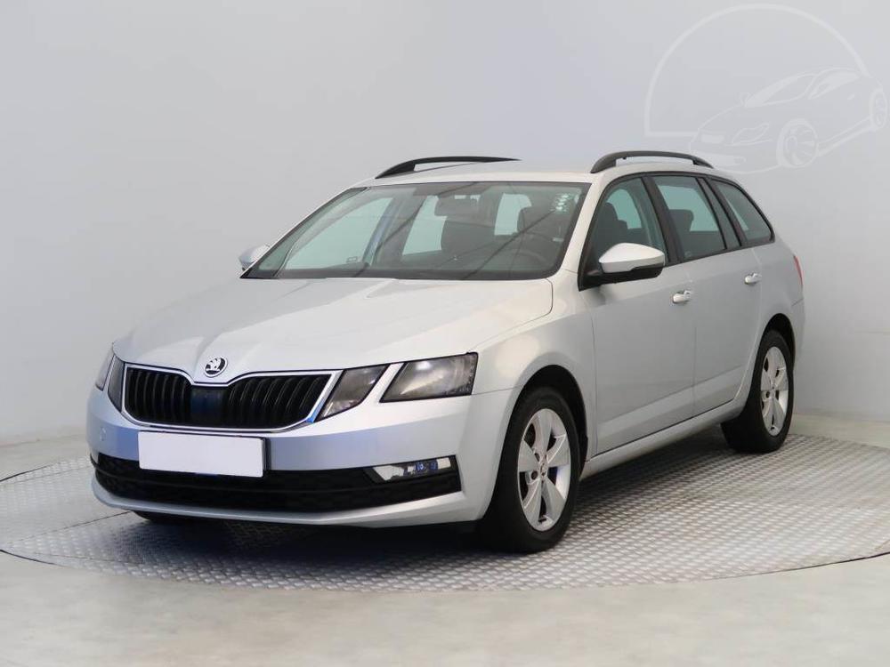 koda Octavia 1.6 TDI, Ambition, R,1.maj