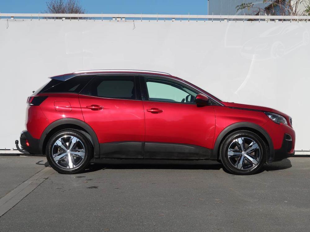 Peugeot 3008 1.2 PureTech, R,1.maj