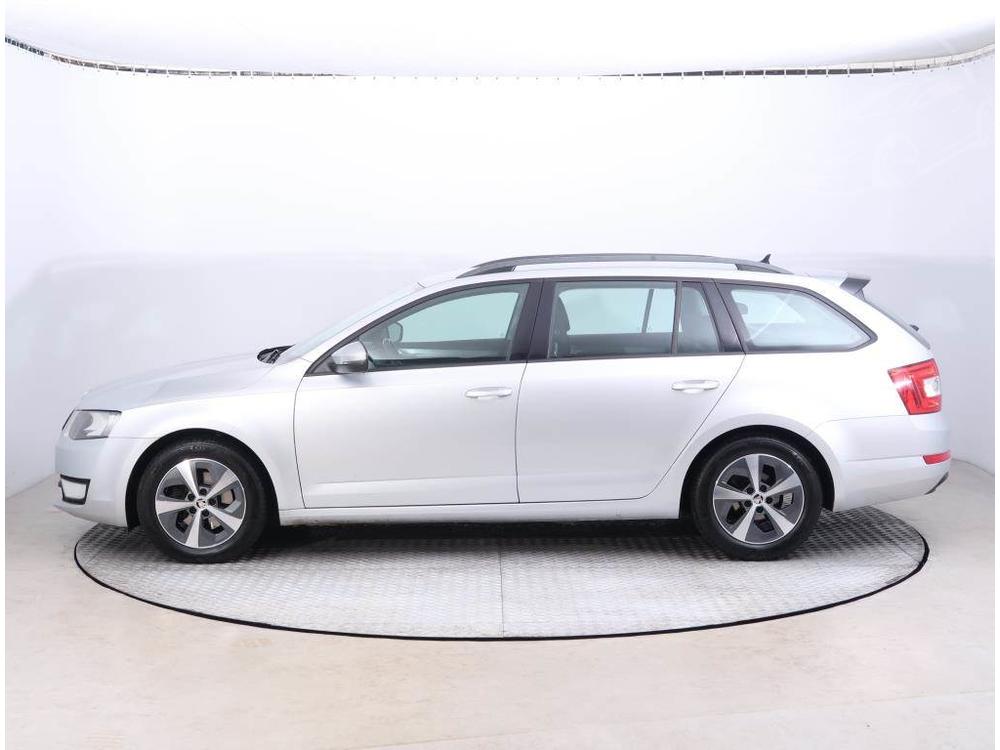 koda Octavia 1.6 TDI, Automatick klima