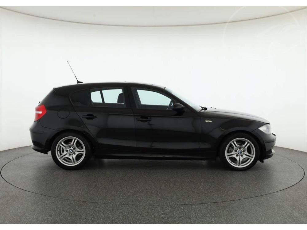 BMW 116 116i, NOV CENA, po STK